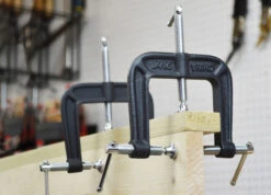 Bessey B-EC3 - Clamp, Woodworking, Three Way Edge Clamp, 2.5 In. X 2.5 In., 300 Lb -Deals Federated Tool Store B EC3 1200x866at300 App 79231.1580905357.520.520