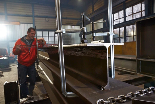 Bessey GSL60 - Clamp, Welding, F-style, Heavy Duty Pad, 24 In. X 4.75 In., 1880 Lb 6 Bessey GSL60 - Clamp, Welding, F-style, Heavy Duty Pad, 24 In. X 4.75 In., 1880 Lb - Image 4