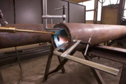 Bessey 1200-S24 - Clamp, Welding, F-style, Replaceable Swivel Pad, 24 In. X 4.75 In., 1320 Lb -Deals Federated Tool Store z660 S 1200 S 1200x800at300 App 95005.1580904367.520.520