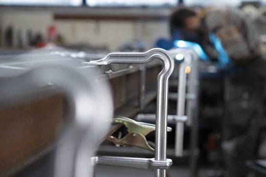 Bessey RSC-12 - Clamp, Anti-vibration, Omega Bend Style, 12 In. X 5.5 In., 1100 Lb 7 Bessey RSC-12 - Clamp, Anti-vibration, Omega Bend Style, 12 In. X 5.5 In., 1100 Lb - Image 5