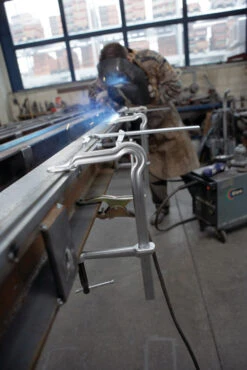 Bessey RSC-18 - Clamp, Anti-vibration, Omega Bend Style, 18 In. X 4.75 In., 1100 Lb 13 Bessey RSC-18 - Clamp, Anti-vibration, Omega Bend Style, 18 In. X 4.75 In., 1100 Lb -Deals Federated Tool Store zRSC 800x1200at300 App 01 85855.1580922633.520.520